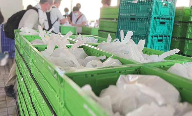 「民間の支援団体があきらめたら、社会は終わり」(瀬戸さん)を胸に、今日も地域での支援活動は、それぞれの支援団体の尽力のもと続けられている 写真=編集部