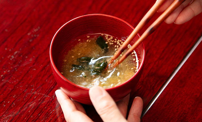 わかめ入りの味噌汁