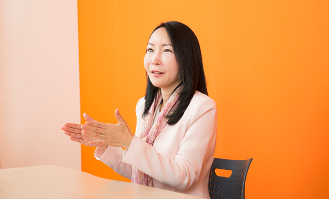 堤未果さん